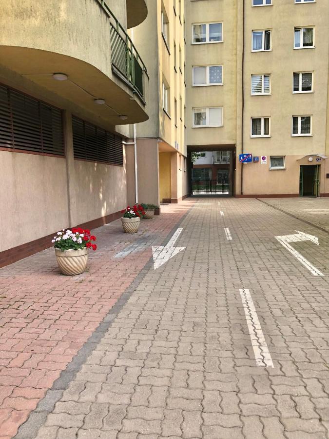 Zwykle Mieszkanie Na Wilenska, Trzy Przystanki Do Starego Miasta,Dwa Przystanki Do Szpitala Praskiego Varšava Exteriér fotografie
